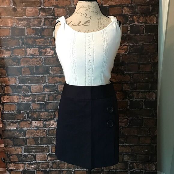 NWOT Victoria’s Secret blue skirt - Picture 2 of 5